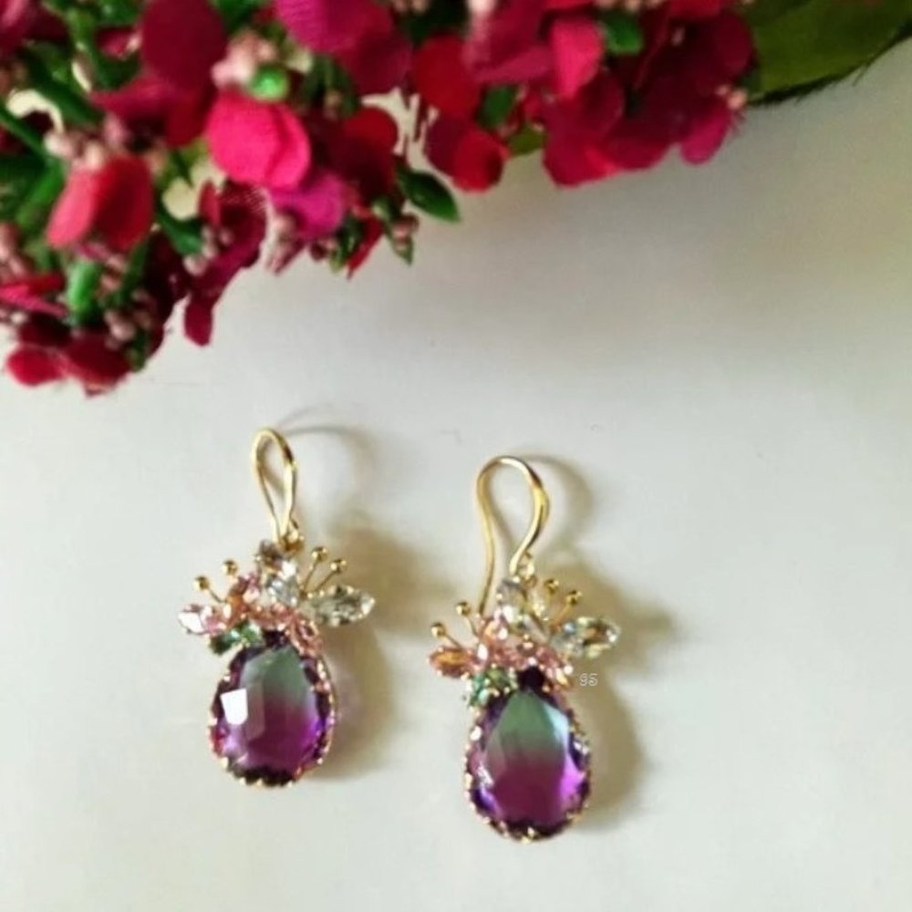 💲⬇️ 2-Tone Blue Purple Ombre Zircon Butterfly Drop Dangle Earrings NWT - Picture 12 of 13